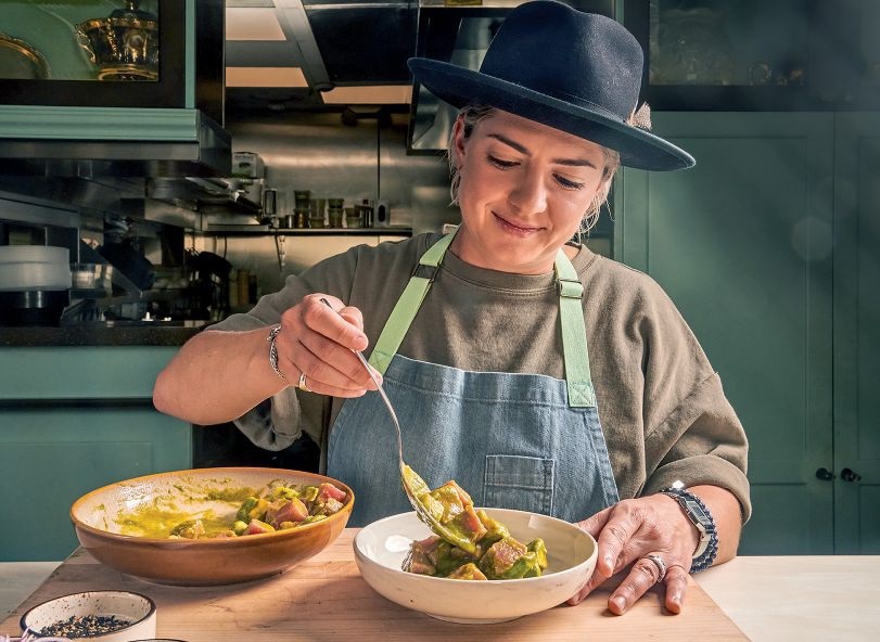 Amelia's 1931 chef-owner Eileen Andrade prepares Cuban-style ceviche. PHOTO: BRINSON RENDA