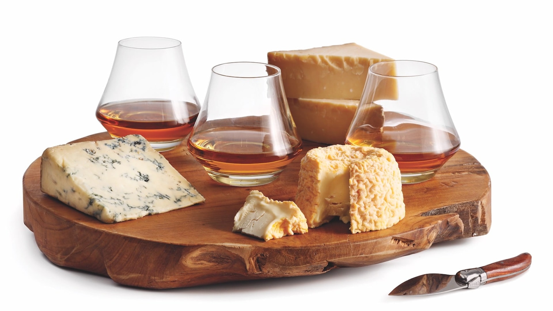 How to Pair Whisky and Cheese