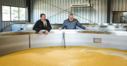 What Are The Differences Between Sweet and Sour Mash Whiskeys?